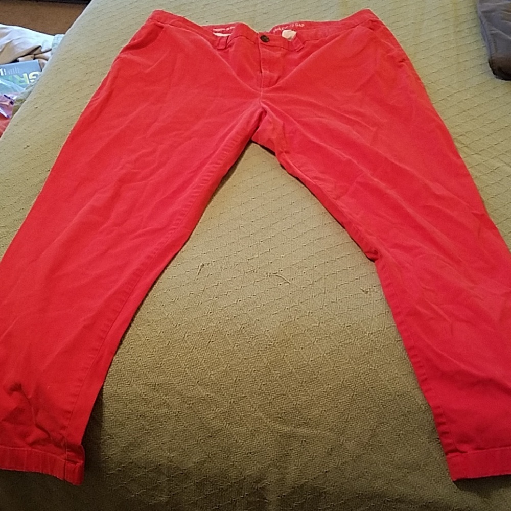 Gap sz 18 broken in khaki